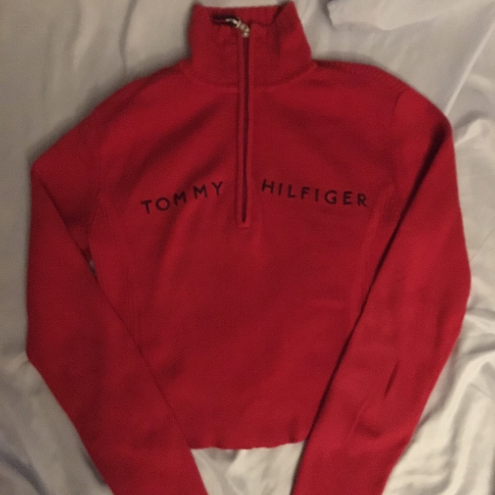 90’s vintage tommy sweater
